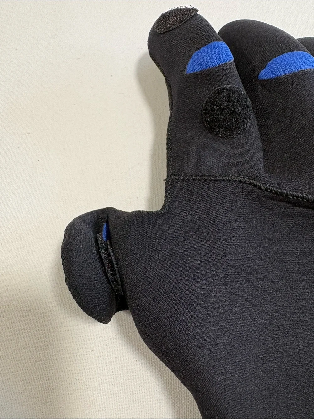 Shimano Neoprene Gloves with Thumb  and Index Finger Holes with Velcro Fasteners